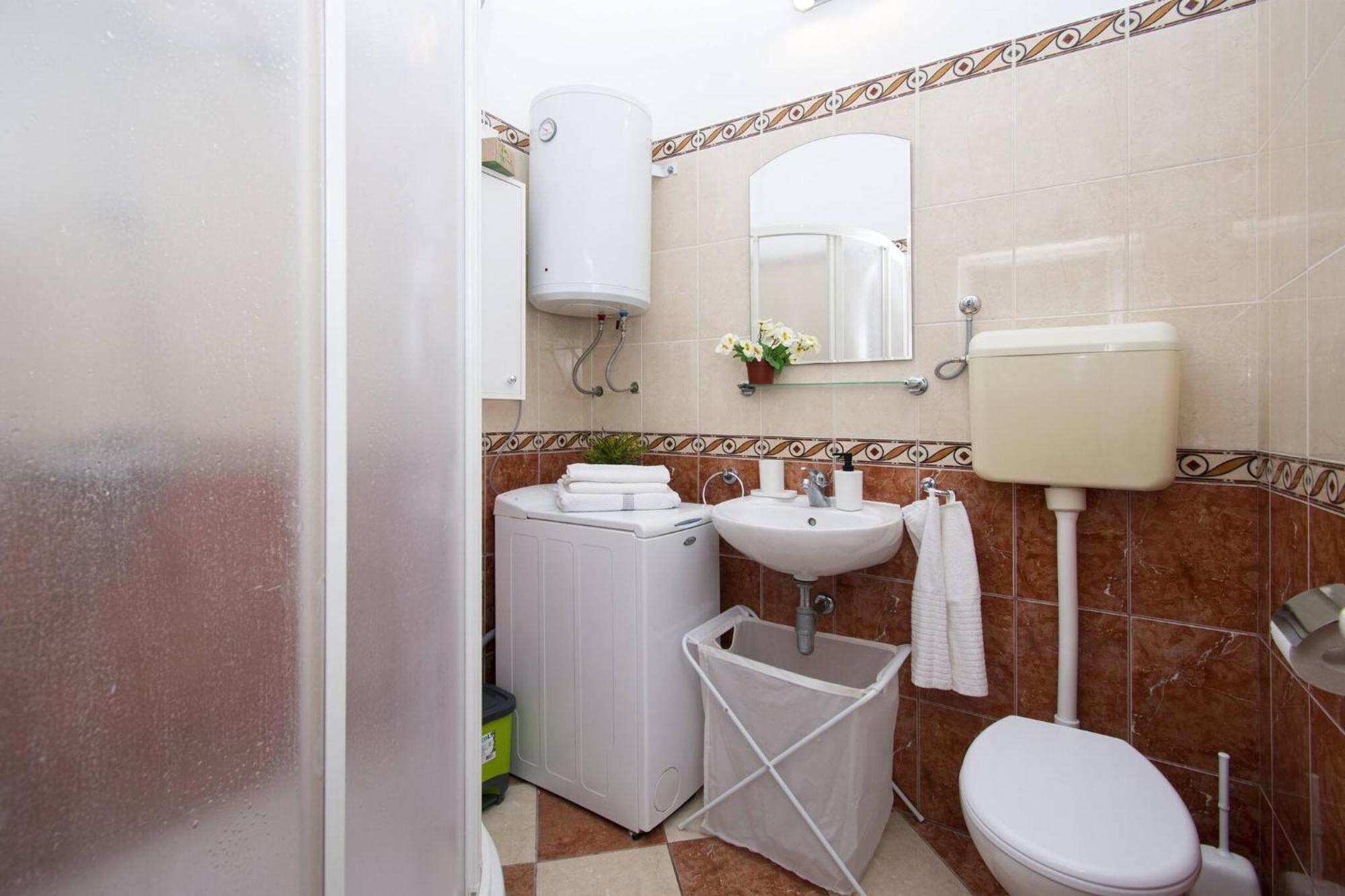 Apartment Meri Razanj With Sea View Εξωτερικό φωτογραφία